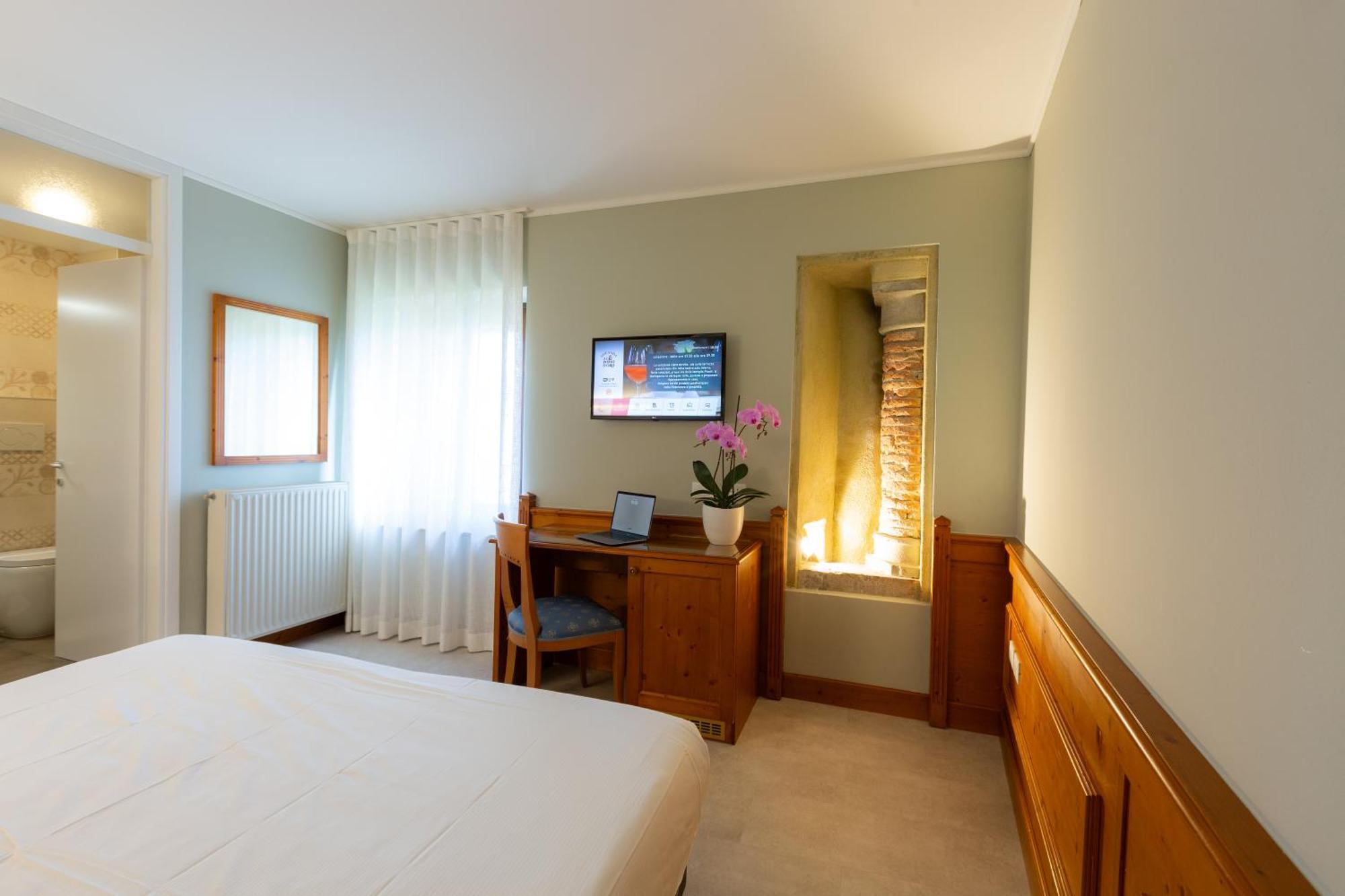 Hotel Locanda Al Pomo D'Oro Cividale del Friuli エクステリア 写真